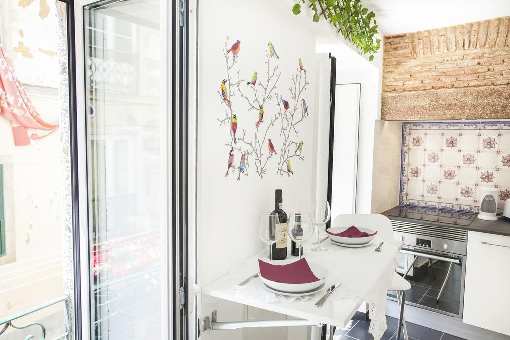 Typical Bairro Alto Apartment Lisbon Lisboa Exterior foto