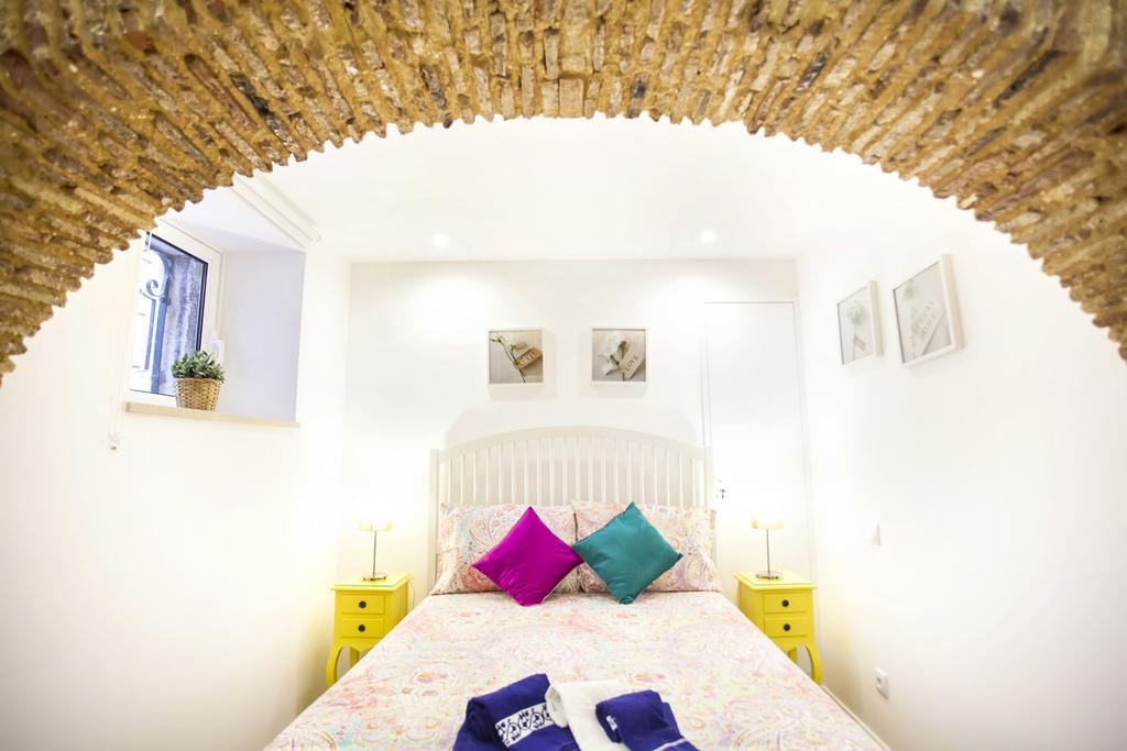 Typical Bairro Alto Apartment Lisbon Lisboa Exterior foto