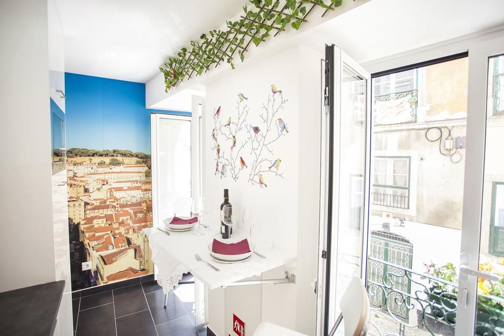 Typical Bairro Alto Apartment Lisbon Lisboa Exterior foto