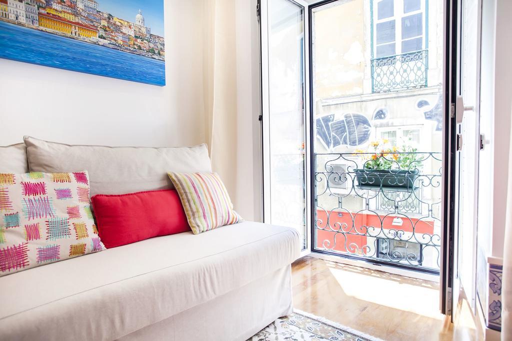 Typical Bairro Alto Apartment Lisbon Lisboa Exterior foto